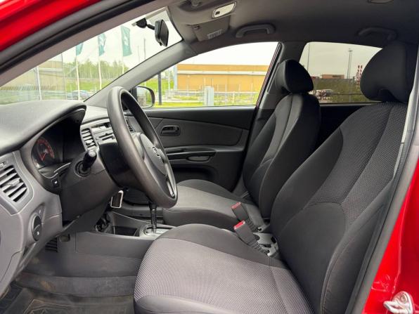 Kia Rio II Рестайлинг с пробегом 2011 года, цена 495 000 рублей, 160000 км, хэтчбек, Автокод Объявления