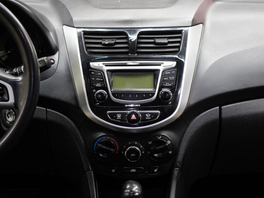 Hyundai Solaris I Москва  - изображение 15