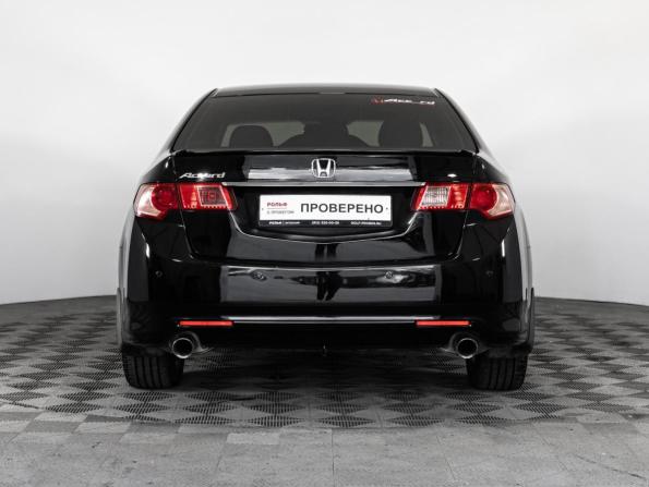 Honda Accord VIII Рестайлинг с пробегом 2011 года, цена 1 225 000 рублей, 300883 км, седан, Автокод Объявления