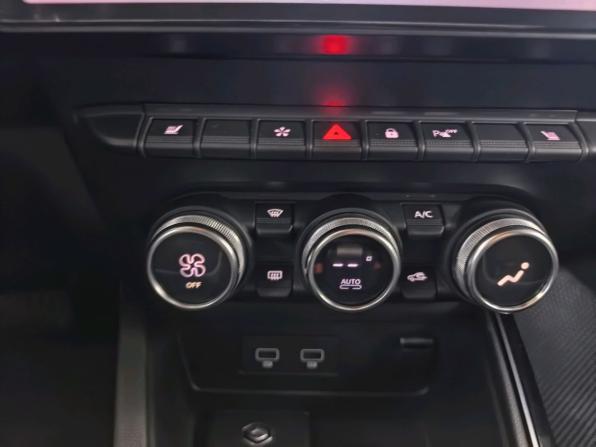 Renault Arkana I с пробегом 2020 года, цена 1 525 000 рублей, 97714 км, внедорожник, Автокод Объявления