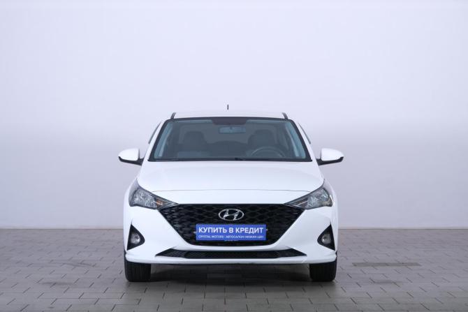 Hyundai Solaris II Рестайлинг с пробегом 2021 года, цена 1 749 000 рублей, 41098 км, седан, Автокод Объявления