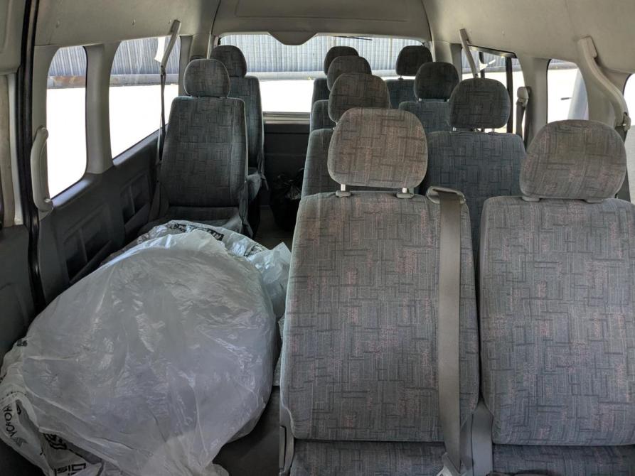 Toyota HiAce H200 Екатеринбург  - изображение 13