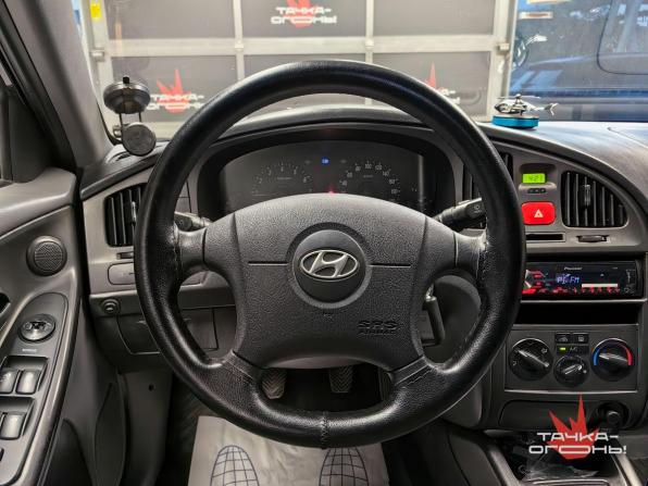 Hyundai Elantra III (XD2) Рестайлинг с пробегом 2009 года, цена 420 000 рублей, 301000 км, седан, Автокод Объявления
