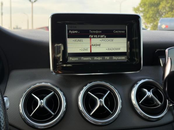 Mercedes-Benz GLA I (X156) с пробегом 2015 года, цена 1 675 000 рублей, 246083 км, внедорожник, Автокод Объявления