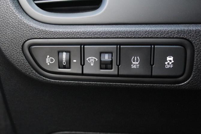 Kia Rio IV с пробегом 2020 года, цена 1 760 000 рублей, 80461 км, седан, Автокод Объявления