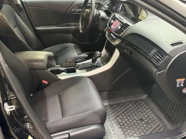 Honda Accord IX с пробегом 2013 года, цена 1 588 000 рублей, 104000 км, седан, Автокод Объявления