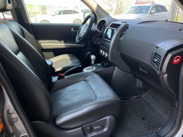 Nissan X-Trail II с пробегом 2010 года, цена 1 035 000 рублей, 160843 км, внедорожник, Автокод Объявления