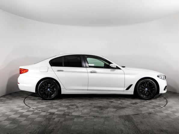 BMW 5 серии VII (G30/G31/G38) с пробегом 2017 года, цена 2 225 000 рублей, 259330 км, седан, Автокод Объявления
