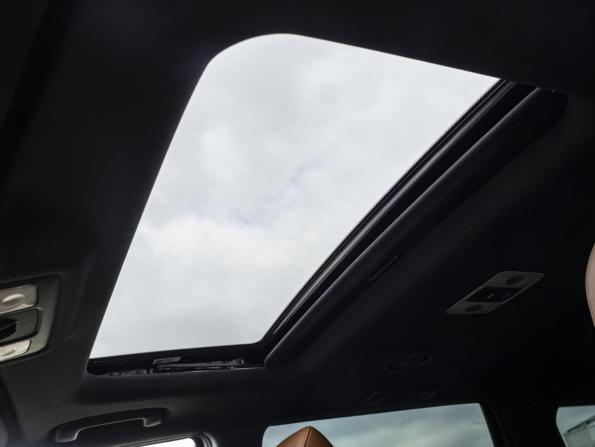 Kia Mohave I Рестайлинг 2 с пробегом 2022 года, цена 5 519 000 рублей, 50128 км, внедорожник, Автокод Объявления