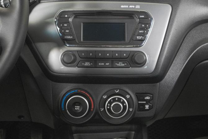 Kia Rio III с пробегом 2014 года, цена 999 000 рублей, 158000 км, седан, Автокод Объявления