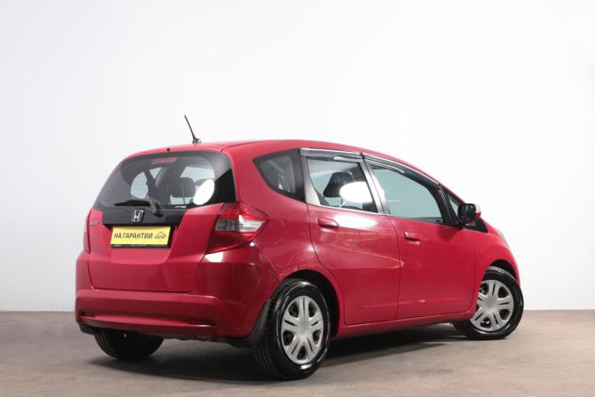 Honda Jazz II Рестайлинг с пробегом 2011 года, цена 899 000 рублей, 250000 км, хэтчбек, Автокод Объявления