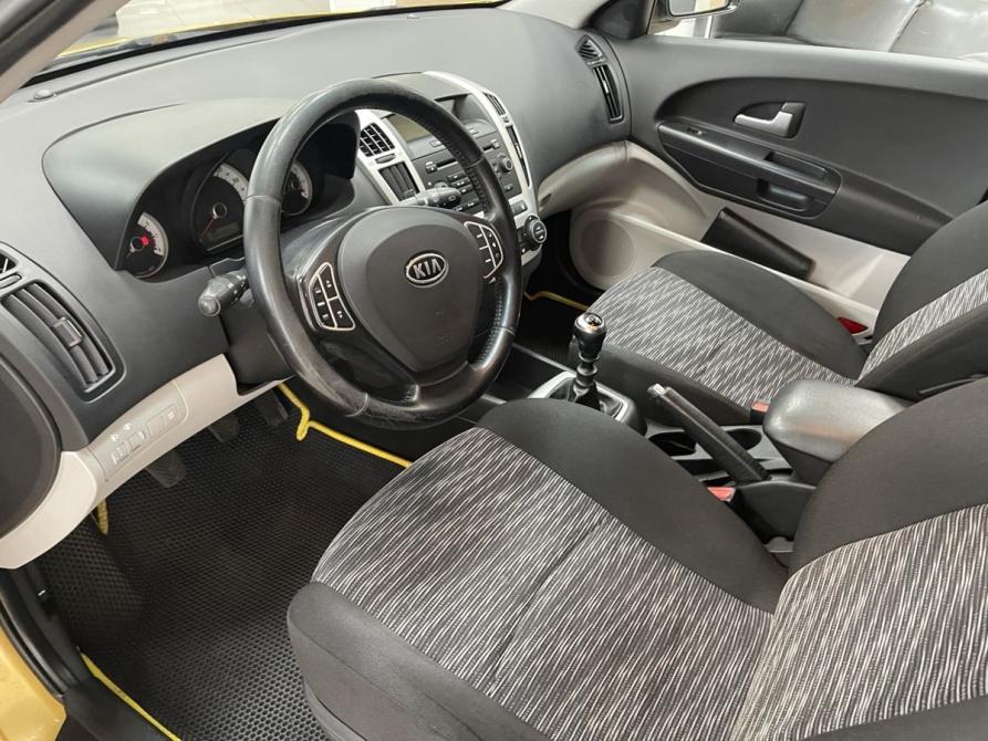 Kia Ceed I Москва  - изображение 12
