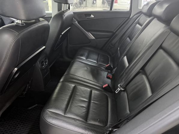 Volkswagen Tiguan I с пробегом 2009 года, цена 1 179 000 рублей, 196104 км, внедорожник, Автокод Объявления