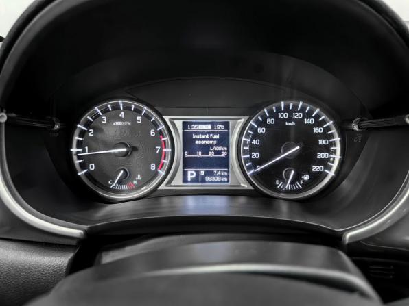Suzuki Vitara II с пробегом 2016 года, цена 1 600 000 рублей, 98000 км, внедорожник, Автокод Объявления