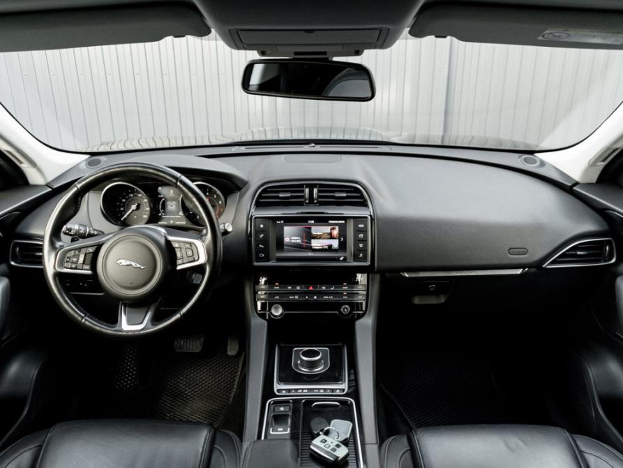 Jaguar F-Pace I Екатеринбург  - изображение 12