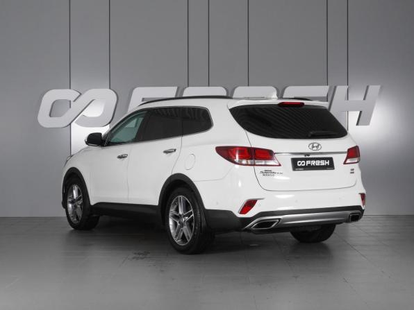 Hyundai Santa Fe III Рестайлинг с пробегом 2016 года, цена 2 589 000 рублей, 231069 км, внедорожник, Автокод Объявления