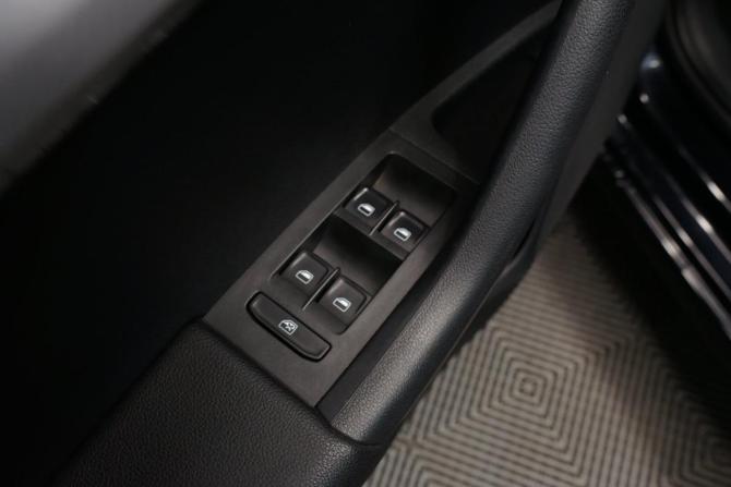 Skoda Octavia III (A7) с пробегом 2014 года, цена 1 788 000 рублей, 160000 км, лифтбек, Автокод Объявления