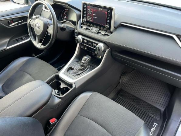 Toyota RAV4 V (XA50) с пробегом 2022 года, цена 3 069 000 рублей, 129456 км, внедорожник, Автокод Объявления