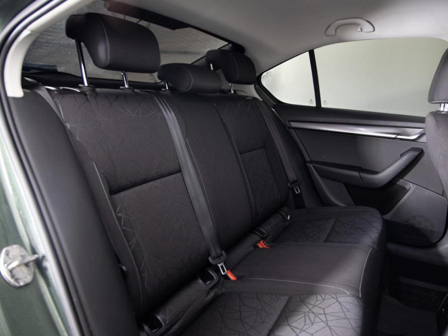 Skoda Octavia III (A7) Рестайлинг Санкт-Петербург  - изображение 12