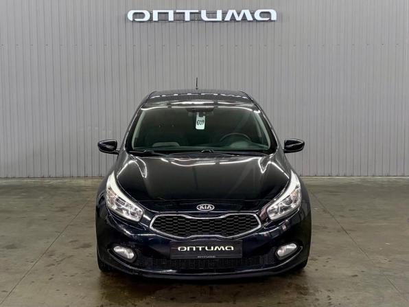 Kia Ceed II с пробегом 2013 года, цена 1 047 000 рублей, 218171 км, хэтчбек, Автокод Объявления