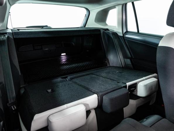 Volkswagen Tiguan II с пробегом 2018 года, цена 2 099 000 рублей, 223643 км, внедорожник, Автокод Объявления