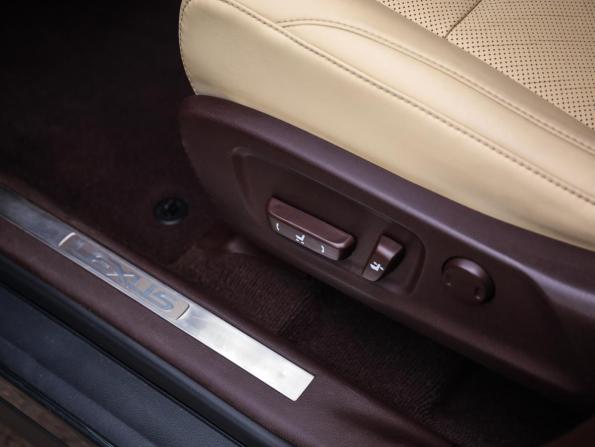Lexus RX IV Рестайлинг с пробегом 2019 года, цена 4 399 777 рублей, 96637 км, внедорожник, Автокод Объявления