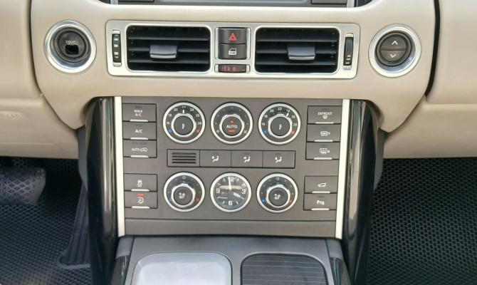 Land Rover Range Rover III Рестайлинг 2 с пробегом 2012 года, цена 1 695 000 рублей, 299354 км, внедорожник, Автокод Объявления