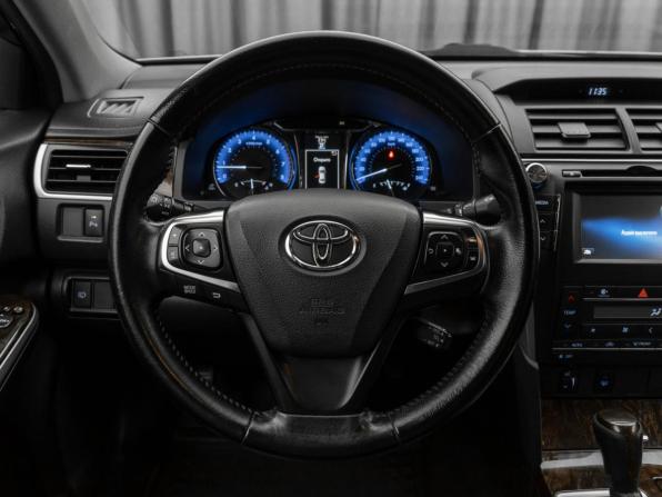 Toyota Camry VII (XV50) Рестайлинг 2 с пробегом 2017 года, цена 2 400 000 рублей, 121776 км, седан, Автокод Объявления