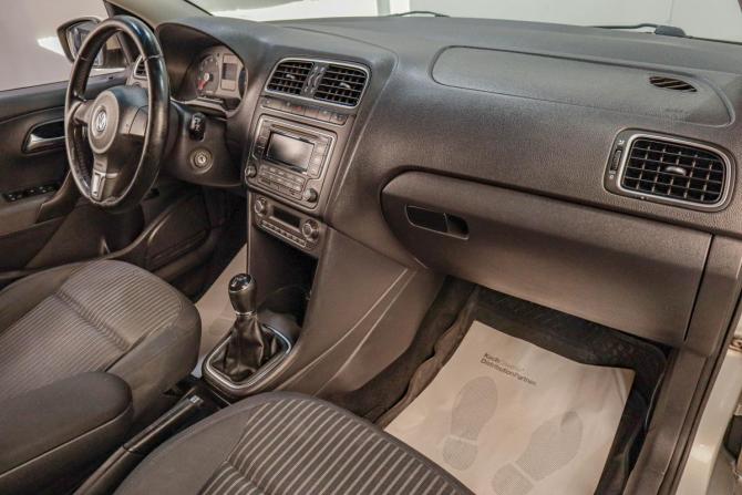 Volkswagen Polo V с пробегом 2013 года, цена 779 000 рублей, 162000 км, седан, Автокод Объявления