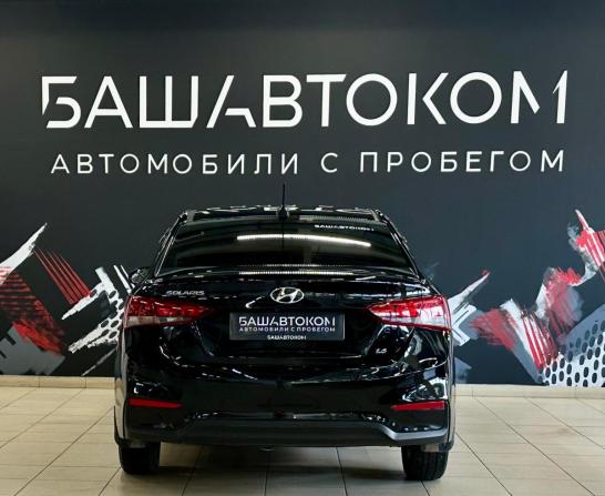 Hyundai Solaris II с пробегом 2019 года, цена 1 299 000 рублей, 137312 км, седан, Автокод Объявления