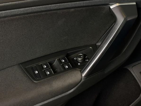 Volkswagen Tiguan II с пробегом 2018 года, цена 2 175 995 рублей, 190597 км, внедорожник, Автокод Объявления