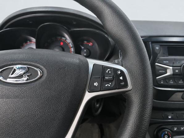 Lada (ВАЗ) Vesta I с пробегом 2020 года, цена 979 000 рублей, 113737 км, универсал, Автокод Объявления
