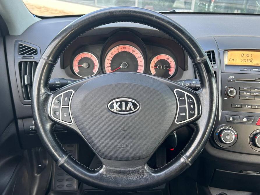 Kia Ceed I Энгельс  - изображение 12