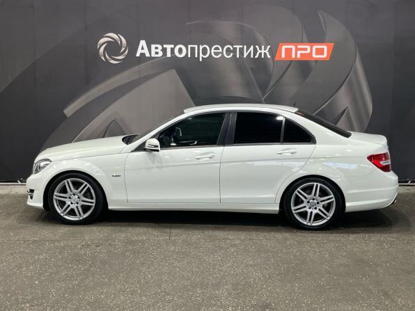 Mercedes-Benz C-Класс III (W204) Рестайлинг с пробегом 2011 года, цена 1 345 000 рублей, 253542 км, седан, Автокод Объявления