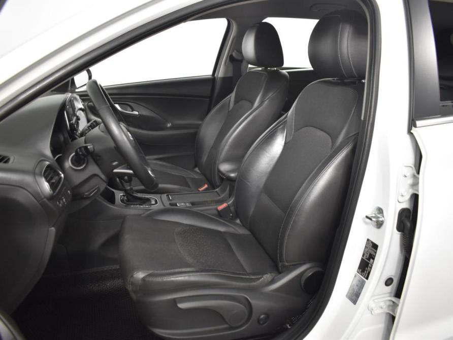 Hyundai i30 III Казань  - изображение 10