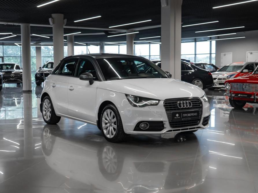 Audi A1 I (8X) Москва  - изображение 2