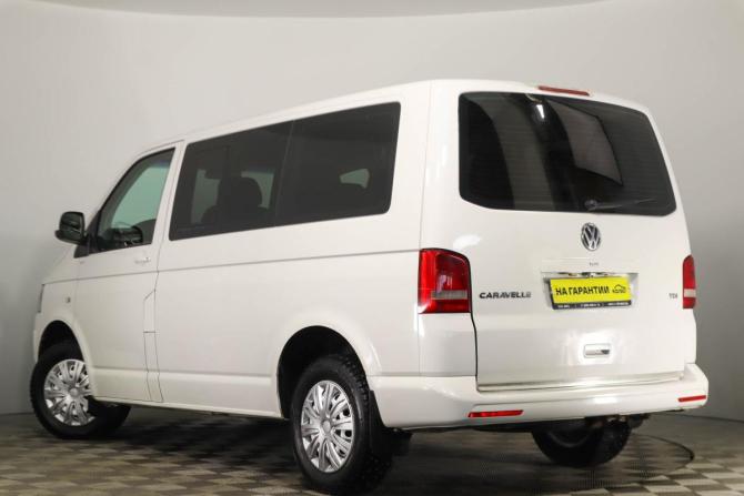 Volkswagen Caravelle T5 Рестайлинг с пробегом 2013 года, цена 1 749 000 рублей, 244000 км, минивэн, Автокод Объявления