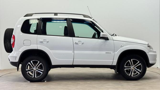 Chevrolet Niva I Рестайлинг с пробегом 2012 года, цена 485 000 рублей, 99458 км, внедорожник, Автокод Объявления