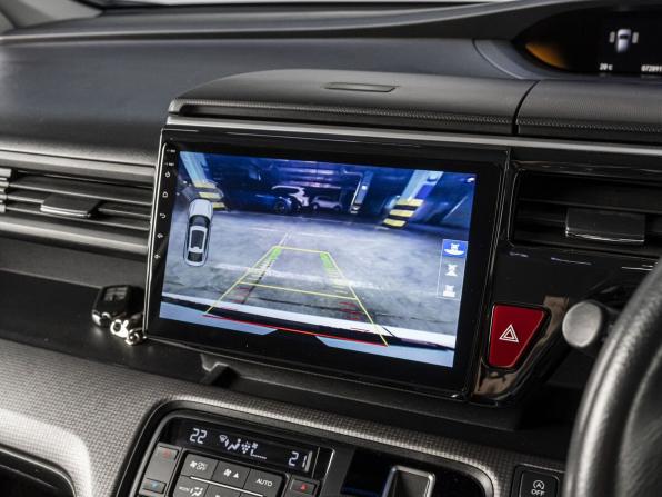 Honda Stepwgn V Рестайлинг с пробегом 2019 года, цена 2 450 000 рублей, 72888 км, минивэн, Автокод Объявления