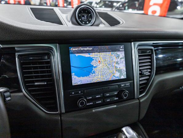 Porsche Macan I с пробегом 2016 года, цена 4 220 000 рублей, 168871 км, внедорожник, Автокод Объявления