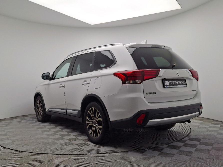 Mitsubishi Outlander III Рестайлинг 3 Мурманск  - изображение 5