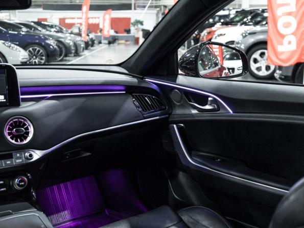 Kia Stinger I с пробегом 2018 года, цена 2 499 700 рублей, 111720 км, лифтбек, Автокод Объявления