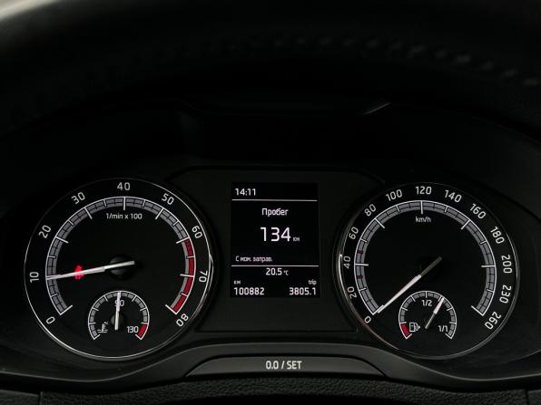 Skoda Karoq I с пробегом 2022 года, цена 2 257 600 рублей, 100882 км, внедорожник, Автокод Объявления
