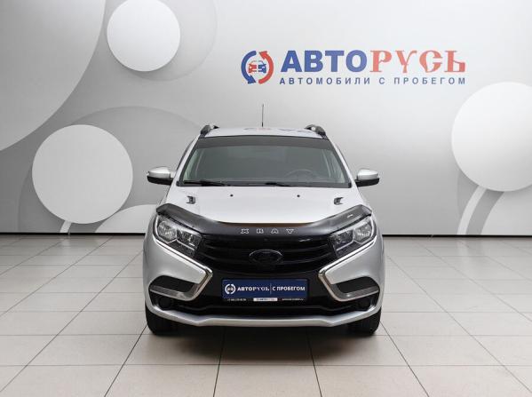 Lada (ВАЗ) XRAY I с пробегом 2018 года, цена 675 000 рублей, 176493 км, хэтчбек, Автокод Объявления