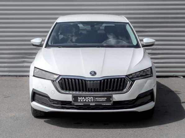 Skoda Octavia IV (A8) с пробегом 2021 года, цена 2 355 000 рублей, 43099 км, лифтбек, Автокод Объявления