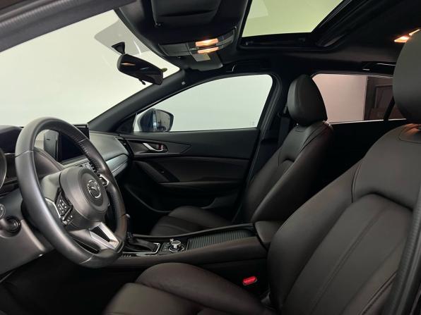 Mazda CX-4 I Рестайлинг с пробегом 2023 года, цена 2 599 000 рублей, 48000 км, внедорожник, Автокод Объявления