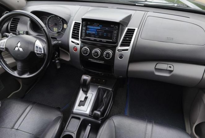 Mitsubishi Pajero Sport II Рестайлинг с пробегом 2014 года, цена 1 750 000 рублей, 238312 км, внедорожник, Автокод Объявления