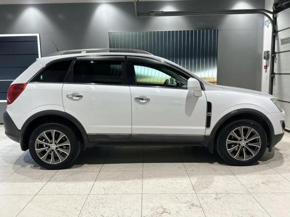 Opel Antara I Рестайлинг с пробегом 2012 года, цена 1 050 000 рублей, 135000 км, внедорожник, Автокод Объявления