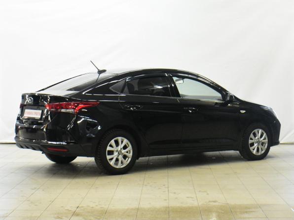 Hyundai Solaris II Рестайлинг с пробегом 2020 года, цена 1 129 000 рублей, 185589 км, седан, Автокод Объявления