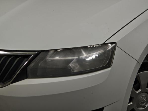Skoda Rapid I с пробегом 2015 года, цена 589 000 рублей, 313645 км, лифтбек, Автокод Объявления
